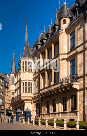 LUX, Luxembourg, ville de Luxembourg, palais du Grand Duc, Palais grand-ducal à la Rue du Marché-aux-Herbes. LUX, Luxembu Banque D'Images