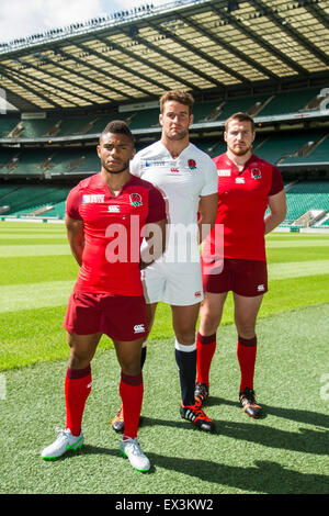 Londres, Royaume-Uni. Le 06 juillet 2015. (L-r) Kyle Eastmond, Calum Clark & Ben Morgan lors de la Coupe du Monde de Rugby 2015 l'Angleterre shirt lancement par Canterbury et l'Angleterre à Twickenham Rugby. Credit : Elsie Kibue/Alamy Live News Banque D'Images