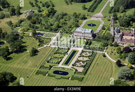 Vue aérienne de Eaton Hall sur le Duc de Westminster Eaton Estate dans Cheshire, Royaume-Uni Banque D'Images