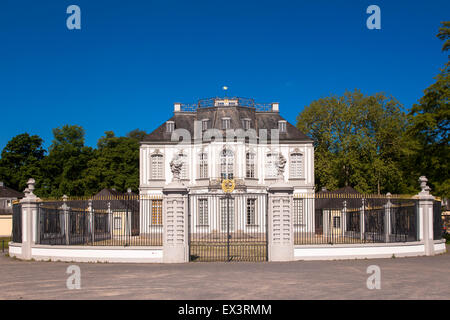 L'Europe, Allemagne, Rhénanie-du-Nordwestphalie, château de Falkenlust à Bruehl près de Bonn. Banque D'Images