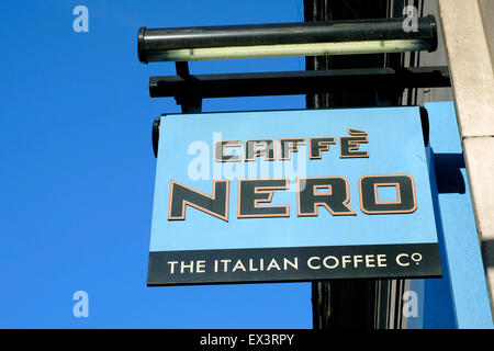 Caffe Nero sign in central London Banque D'Images