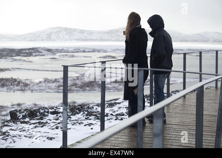 L'Islande. Apr 7, 2015. Vue sur le parc national. Ãžingvellir Il se trouve dans une vallée du rift qui marque la crête de la dorsale médio-atlantique, l'Islande. © Veronika Lukasova/ZUMA/Alamy Fil Live News Banque D'Images