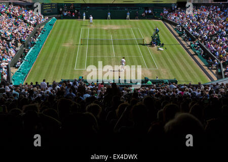 Wimbledon, Londres, Royaume-Uni. 6 juillet, 2015. Tennis, Wimbledon, centercourt Crédit : Henk Koster/Alamy Live News Banque D'Images