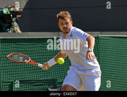 Wimbledon, Londres, Royaume-Uni. 6 juillet, 2015. Tennis, Wimbledon, Stan Wawrinka (SUI) en action contre David Goffin de Belgique Crédit : Henk Koster/Alamy Live News Banque D'Images