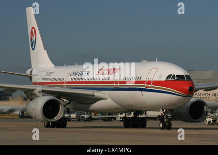 A330 CHINA EASTERN Banque D'Images
