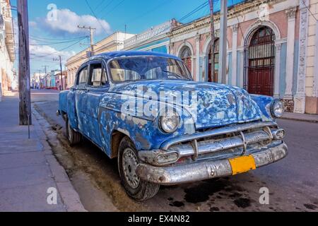 Vintage voiture cubaine à Cienfuegos, Cuba Banque D'Images