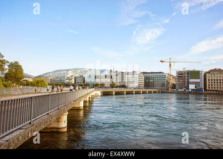 Genève, SUISSE - Le 23 août 2013 : Genève quay en été Banque D'Images