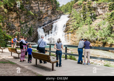 Cameron Falls, Waterton Lakes National Park, Alberta, Canada Banque D'Images