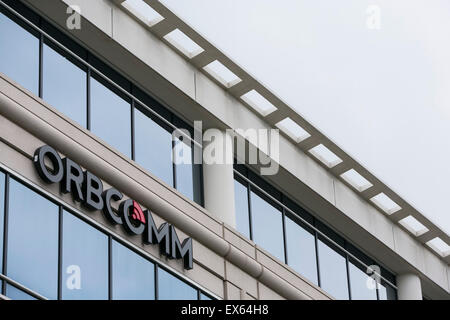 Un logo affiche à l'extérieur d'un immeuble de bureaux occupé par ORBCOMM, Inc., dans la région de Sterling, Virginie. Banque D'Images