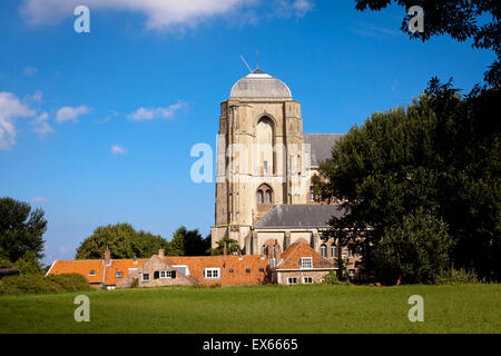 L'Europe, Pays-Bas, Zeeland, le village Veere sur la presqu'île de Walcheren, église Notre Dame, l'église Grote Kerk. Banque D'Images