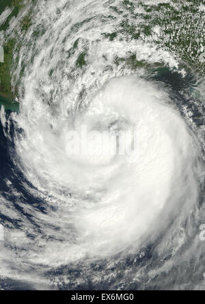 Vue satellitaire de l'ouragan Isaac sur l'océan Atlantique. Image prise le 28 août 2012. Banque D'Images