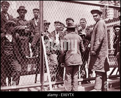 Groupe d'émigrants juifs de Russie ou l'Ukraine à l'USA 1900 Banque D'Images