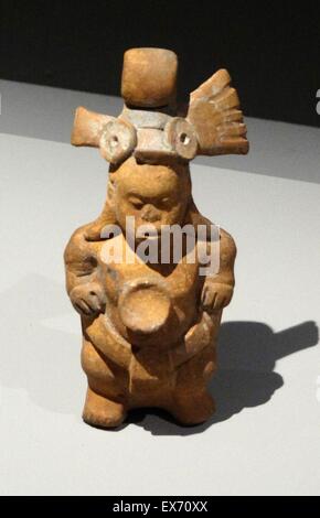 Figurine céramique maya représentant un nain. En provenance du Mexique. Annonce 900 Banque D'Images