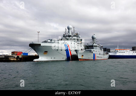 Les navires de la garde côtière islandaise thor et tyr amarré à Reykjavik Islande Banque D'Images