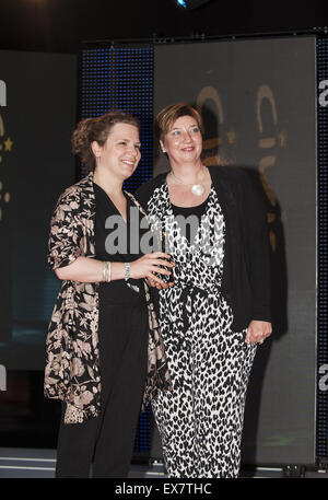 - CIVIS Media Prize de l'Europe pour l'intégration et la diversité culturelle au Parlement européen avec l'investiture : où : Bruxelles, Belgique Quand : 07 mai 2015 Banque D'Images