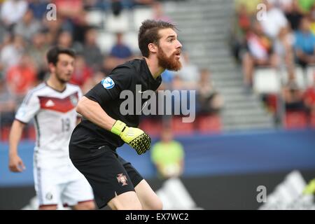 Olomouc, République tchèque. 27 Juin, 2015. Gardien Jose Sa du Portugal en action au cours de l'Euro U21 championnat de football Portugal demi-finale contre l'Allemagne à Olomouc, République tchèque, Juin 27, 2015. © Ludek Perina/CTK Photo/Alamy Live News Banque D'Images