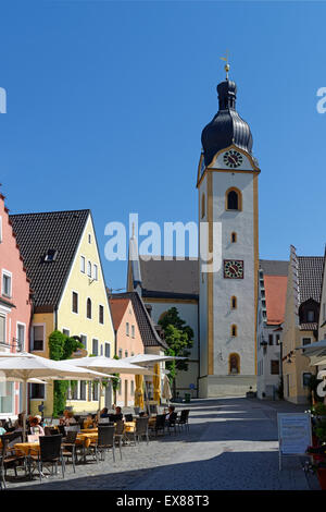 L'église paroissiale de St Jakob, place du marché, Schwandorf, Haut-Palatinat, en Bavière, Allemagne Banque D'Images