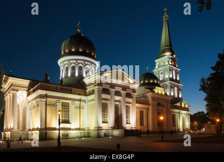 Soirée shot de cathédrale de la transfiguration à Odessa, Ukraine Banque D'Images