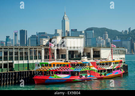 'Night Star' Hong Kong Star Ferry Banque D'Images