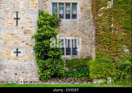 KENT, UK - 28 juin 2015 : un détail de l'historique château de Hever dans le Kent, le 28 juin 2015. Banque D'Images