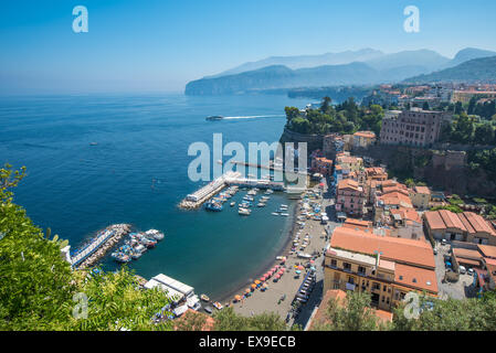 Vue panoramique sur la côte amalfitaine, Sorrento, Italie Banque D'Images