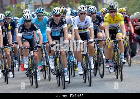 Le Havre, France. 09 juillet, 2015. Mark CAVENDISH de Etixx - Quick Step, GOLAS Michal de Etixx - Quick Step, KWIATKOWSKI Michal de Etixx - Quick Step et Martin Tony de Etixx - Quick Step à l'avant du peloton lors de l'étape 6 de la 102e édition du Tour de France 2015 avec commencer à Abbeville et finir dans le Havre, France (191 kms) : Action de Crédit Plus Sport Images/Alamy Live News Banque D'Images