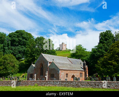 L'église St Oswald, Kirkoswald, Eden Valley, Cumbria, Angleterre, Royaume-Uni Banque D'Images