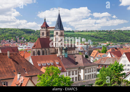 Vieille Ville avec Saint Dionysius (église Stadtkirche St. Dionys), Esslingen (Esslingen-am-Neckar), Baden-Wurttemberg, Germany, Europe Banque D'Images