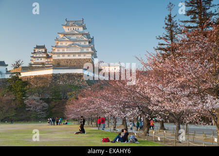 Château de Himeji, UNESCO World Heritage Site, Himeji, Kansai, Honshu, Japon, Asie Banque D'Images