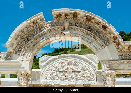 Temple d'Hadrien, Ephèse, Izmir, Turquie Banque D'Images