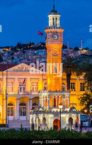 Tour de l'horloge, Konak Konak Square, Izmir, Turquie Banque D'Images
