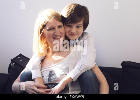 Mère et fils, portrait Banque D'Images