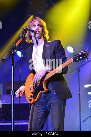 L'Oxfordshire, UK. 10 juillet, 2015. Razorlight live at th:Cornbury Festival UK 10 Juillet 2015 Crédit : Catherine Brown/Alamy Live News Banque D'Images