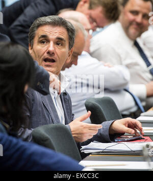 Bruxelles, Bxl, Belgique. 11 juillet, 2015. Le ministre grec des Finances Euklid Tsakalotos avant l'Eurogroupe, les ministres des finances de la zone euro, monnaie unique de l'UE réunion au siège à Bruxelles, Belgique Le 11.07.2015 Les ministres des Finances se rencontrent pour évaluer la demande d'un nouveau plan de sauvetage par Wiktor Dabkowski Wiktor Dabkowski/crédit : ZUMA Wire/Alamy Live News Banque D'Images