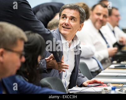 Bruxelles, Bxl, Belgique. 11 juillet, 2015. Le ministre grec des Finances Euklid Tsakalotos avant l'Eurogroupe, les ministres des finances de la zone euro, monnaie unique de l'UE réunion au siège à Bruxelles, Belgique Le 11.07.2015 Les ministres des Finances se rencontrent pour évaluer la demande d'un nouveau plan de sauvetage par Wiktor Dabkowski Wiktor Dabkowski/crédit : ZUMA Wire/Alamy Live News Banque D'Images