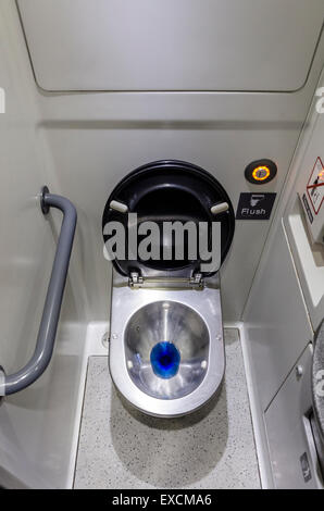 Toilettes de train sur un train plus Abellio Anglia Banque D'Images