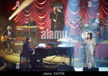 Jools Holland big band événement au jardin d'hiver de Blackpool pour l'émission de télévision BBC Singer Rumer, invité spécial Banque D'Images