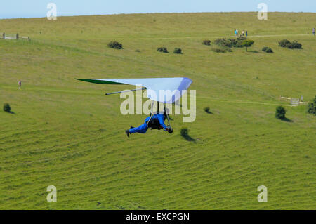 Le deltaplane à Devils Dyke Sussex England UK Banque D'Images