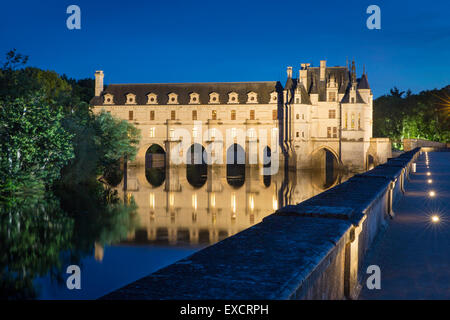 Twilight sur Château de Chenonceau dans la vallée de la Loire Centre, France Banque D'Images
