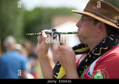 Championnats du monde de tir de pois à Witcham près d'Uzès, UK Banque D'Images