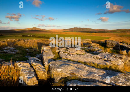 Rough Tor et Brown Willy de Alex Tor ; Bodmin Moor, Cornwall, UK Banque D'Images