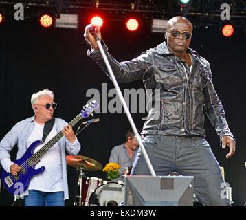 Great Tew, Oxfordshire, UK. 11 juillet, 15. Trevor Horn avec Lol Creme, Seal & Stewart Copland apparaissant sur la scène principale à cette ans Cornbury Crédit : charlie bryan/Alamy Live News Banque D'Images