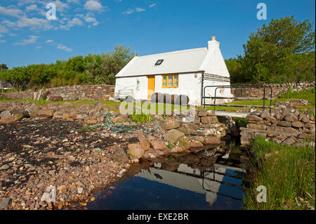 L'ancien gunners à Badentarbat saumon bothy, Bay Loch Broom Achiltibuie, Wester Ross. 9951 SCO. Banque D'Images