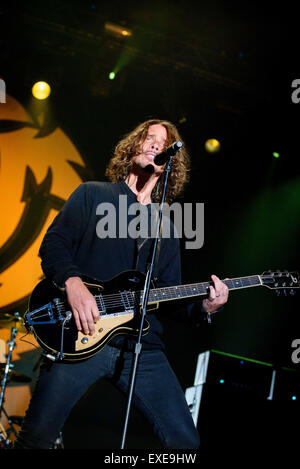 Kitchener, Ontario, Canada. 11 juillet, 2015. Groupe de rock américain Soundgarden effectuée à Big Music Fest à Kithener, de l'Ontario, les membres de la bande : CHRIS CORNELL, KIM THAYIL, BEN SHEPHERD, Matt Cameron © Igor Vidyashev/ZUMA/Alamy Fil Live News Banque D'Images