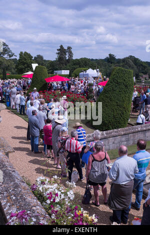 Antiquités Roadshow à Bowood House à Calne Wiltshire Banque D'Images