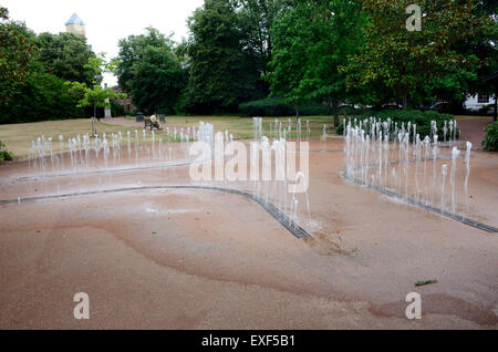 La fontaine d'eau dans la région de Bachelors Acre, Windsor. Banque D'Images