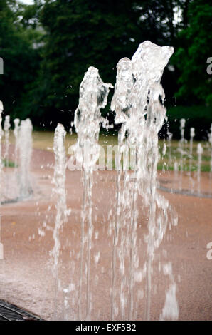 La fontaine d'eau dans la région de Bachelors Acre, Windsor. Banque D'Images