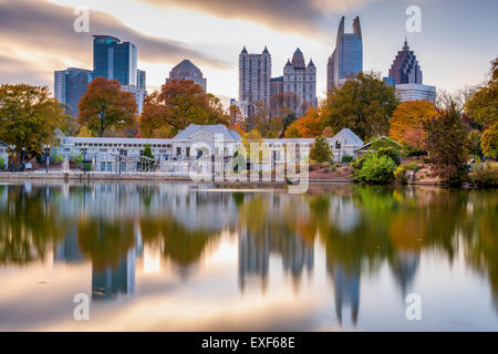 Atlanta, Géorgie, États-Unis d'automne de skyline Piedmont Park. Banque D'Images