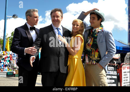 Filsde photocall à l'arène avec : Michael Praed, Mark Benton, Carley Stenson, Noel Sullivan Où : Birmingham, Royaume-Uni Quand : 12 mai 2015 Banque D'Images