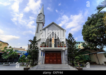 Petite église dans la matinée. Nha Trang, Viêt Nam Banque D'Images